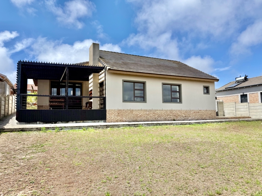 3 Bedroom Property for Sale in Parsons Ridge Eastern Cape